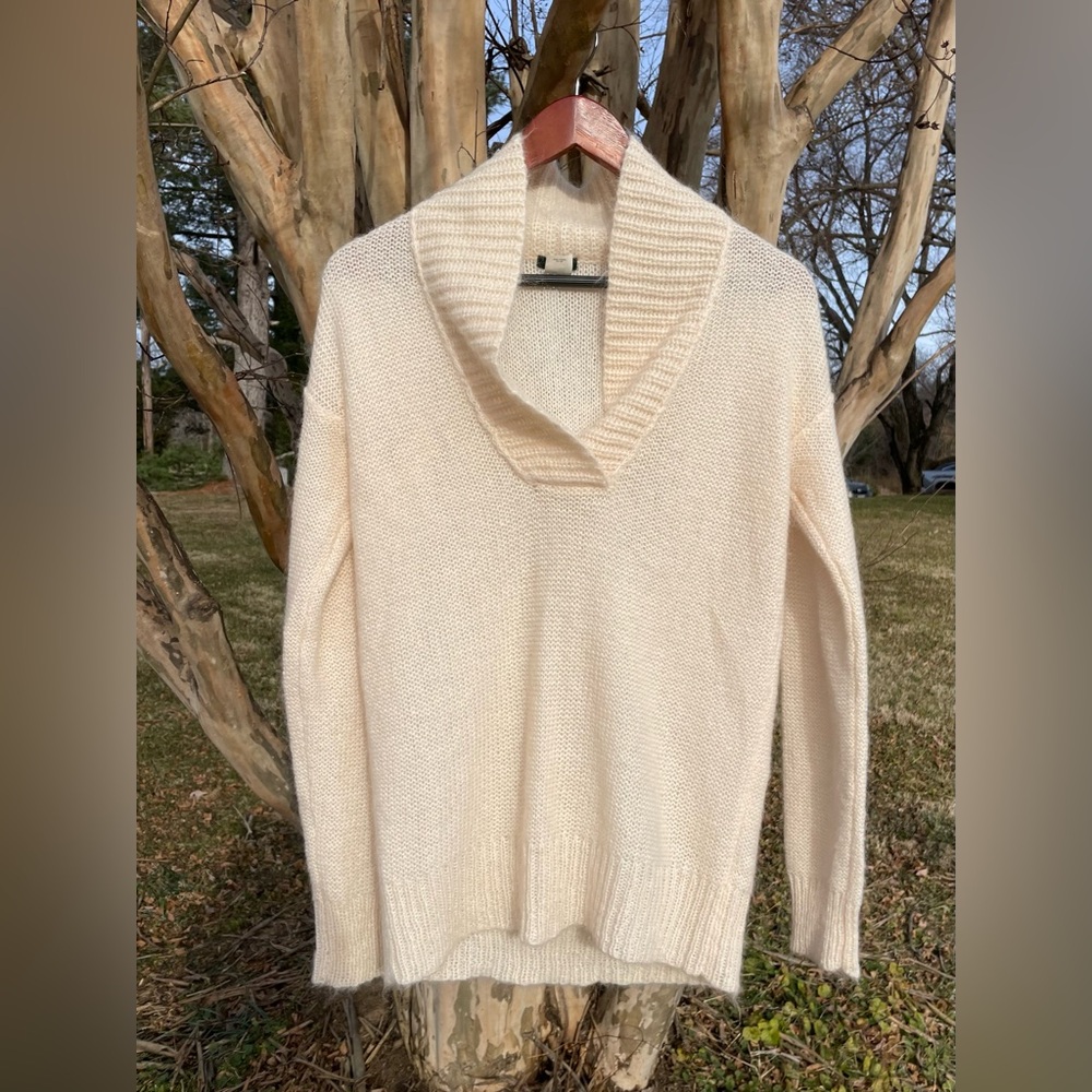 J. Crew Mohair Wool Blend Cream Sweater Cottagecore Boho Luxury Old Money Fairy